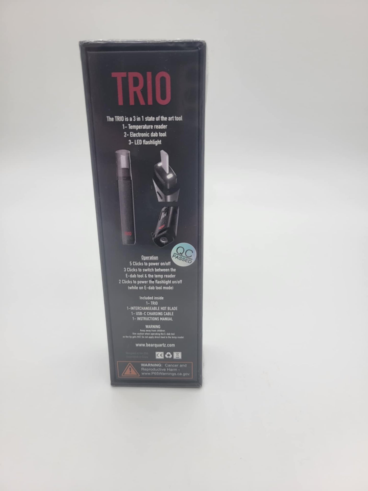 Bear Quartz Trio in Black Hot Knife, Dab Tool and it monitors the temp. Backside of box