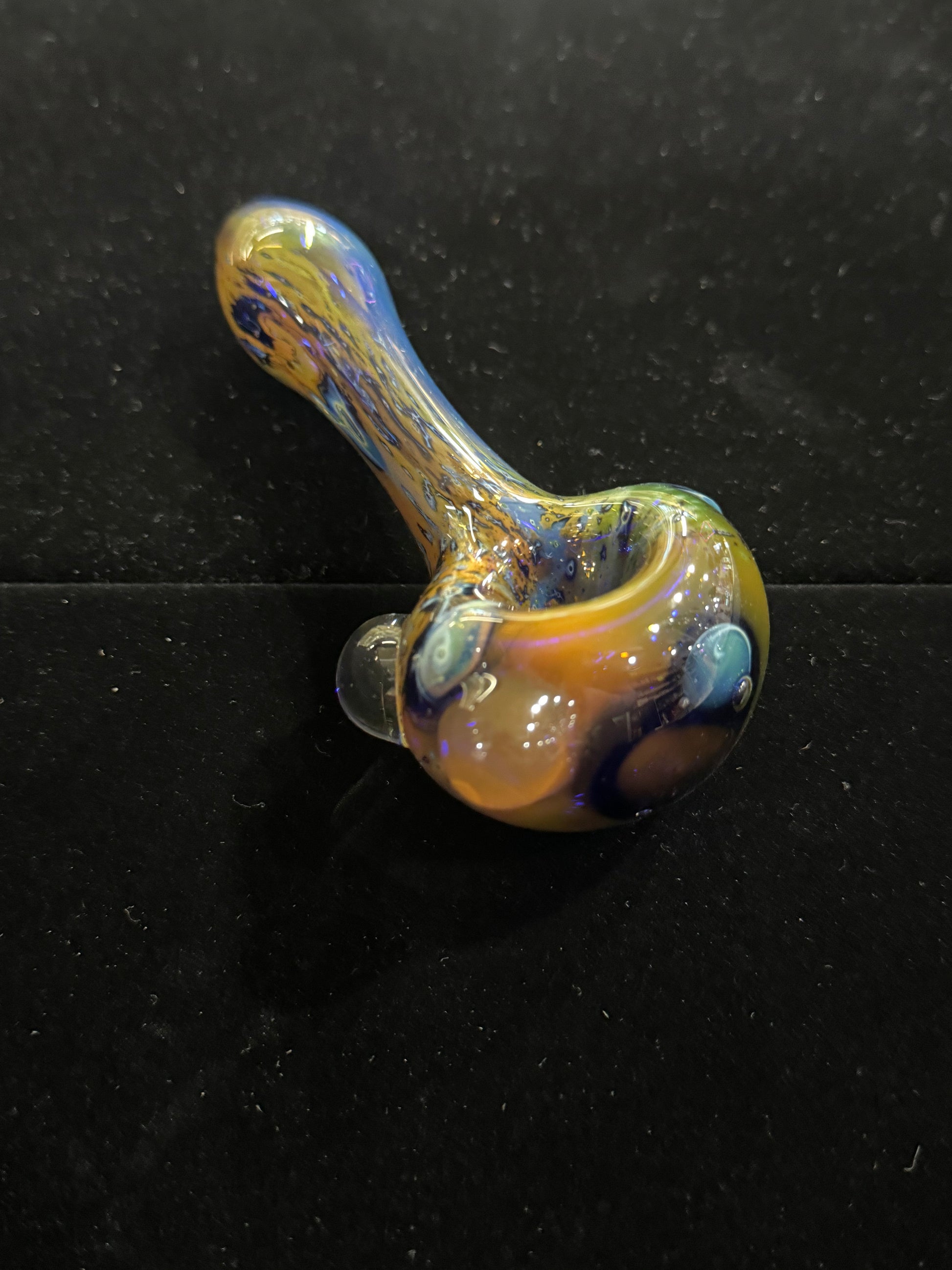 This American Handpipe shows the colors well, the detail is amazing