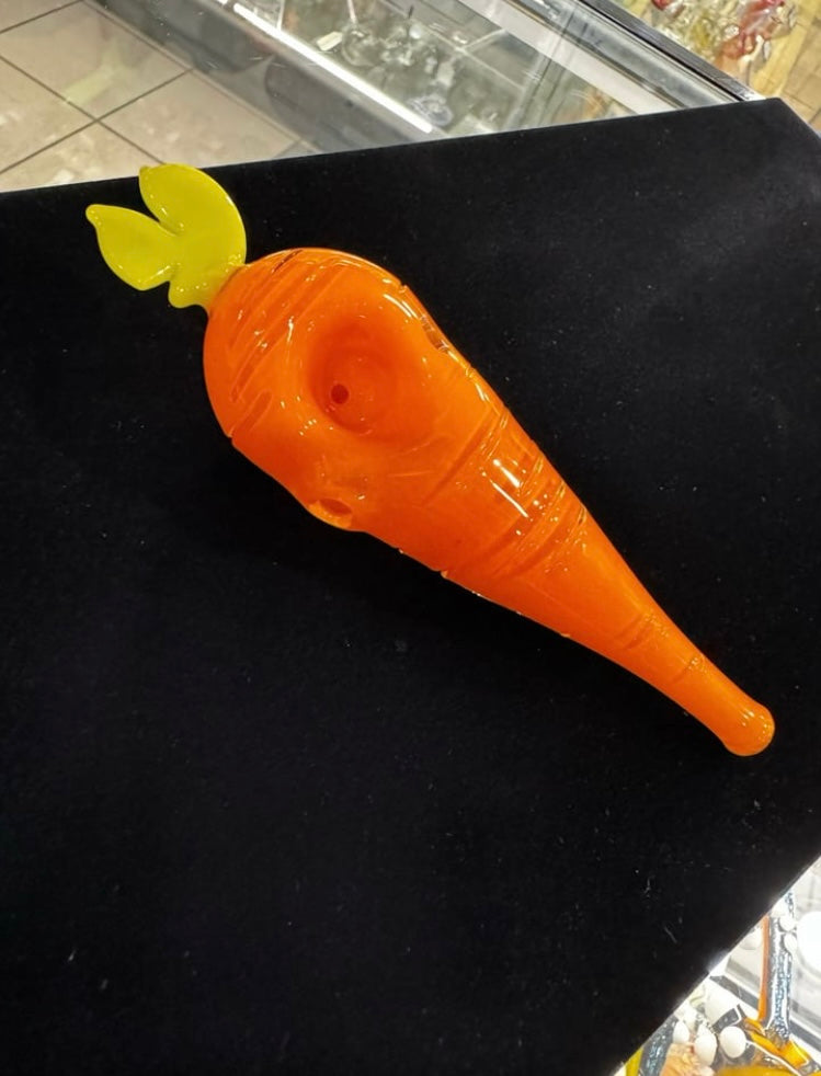 Infinite Art |Carrot Pipe | American Glass | Bohemian Lair
