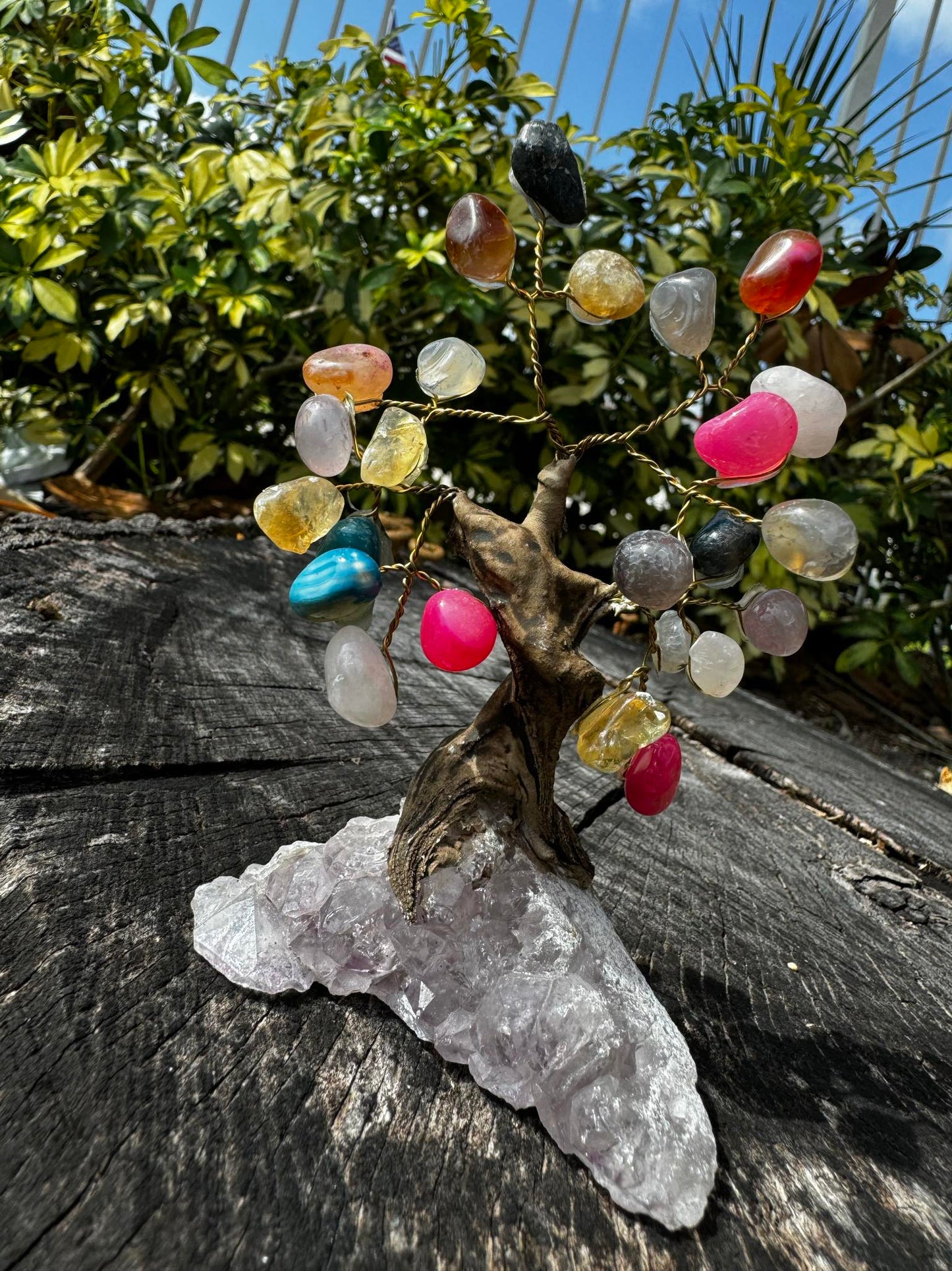 Tree-of -Life-Gem-Stone-Tree-on-Amethyst-Base