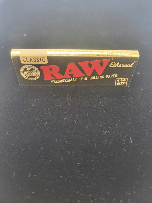 Ethereal Raw papers 1 1/4 size