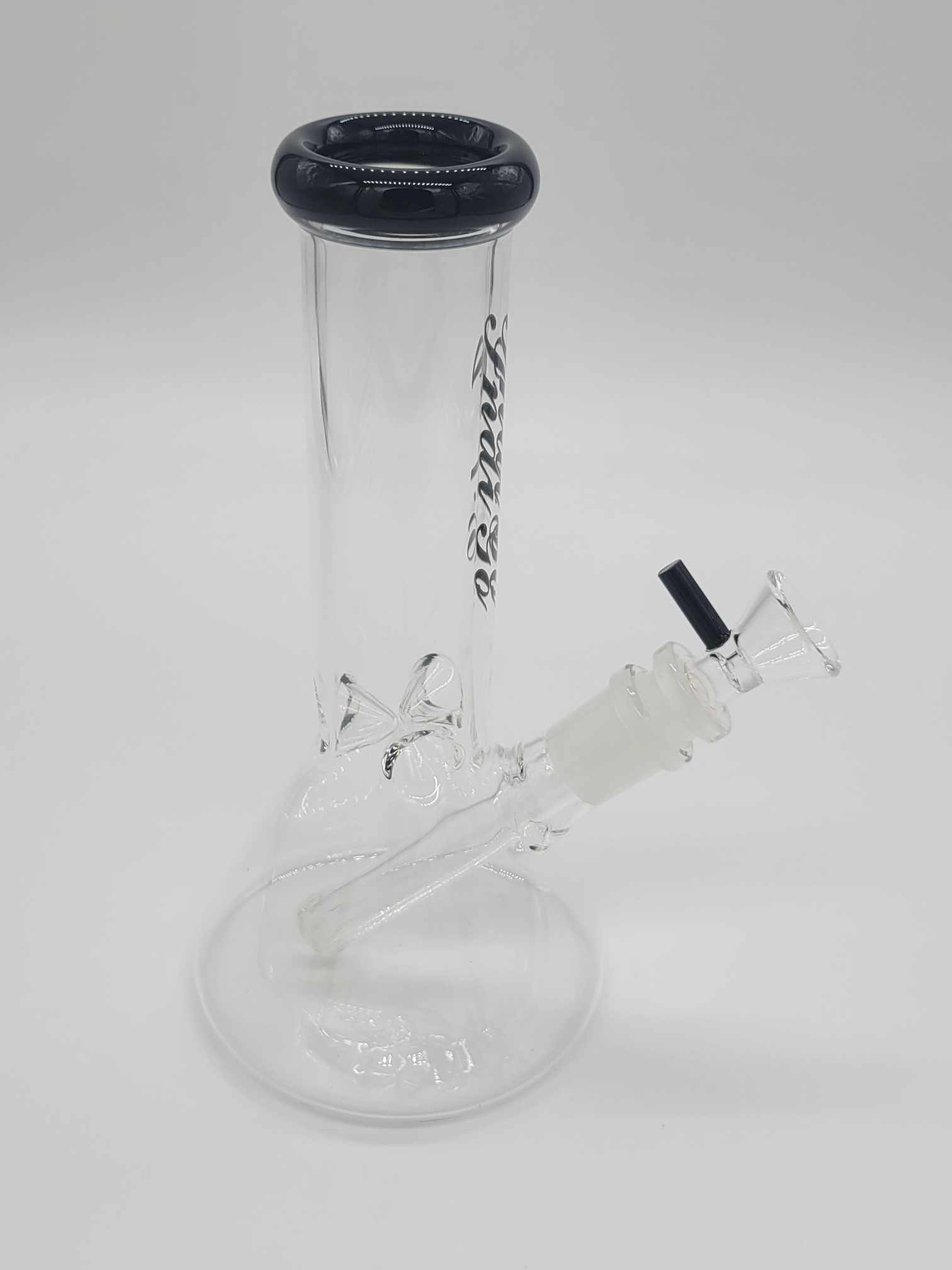 Side view 8 inch beaker bottom waterpipe. side view