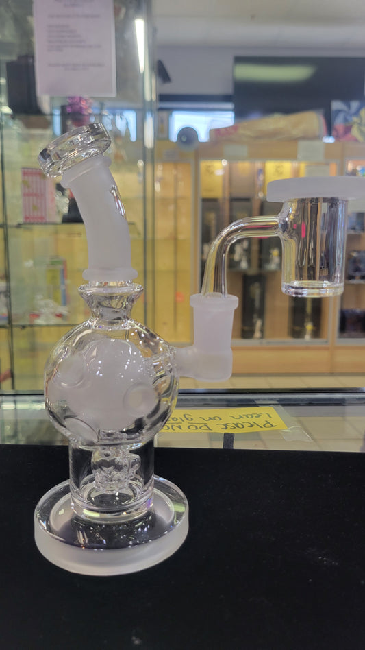 Bear Quartz Globe Rig